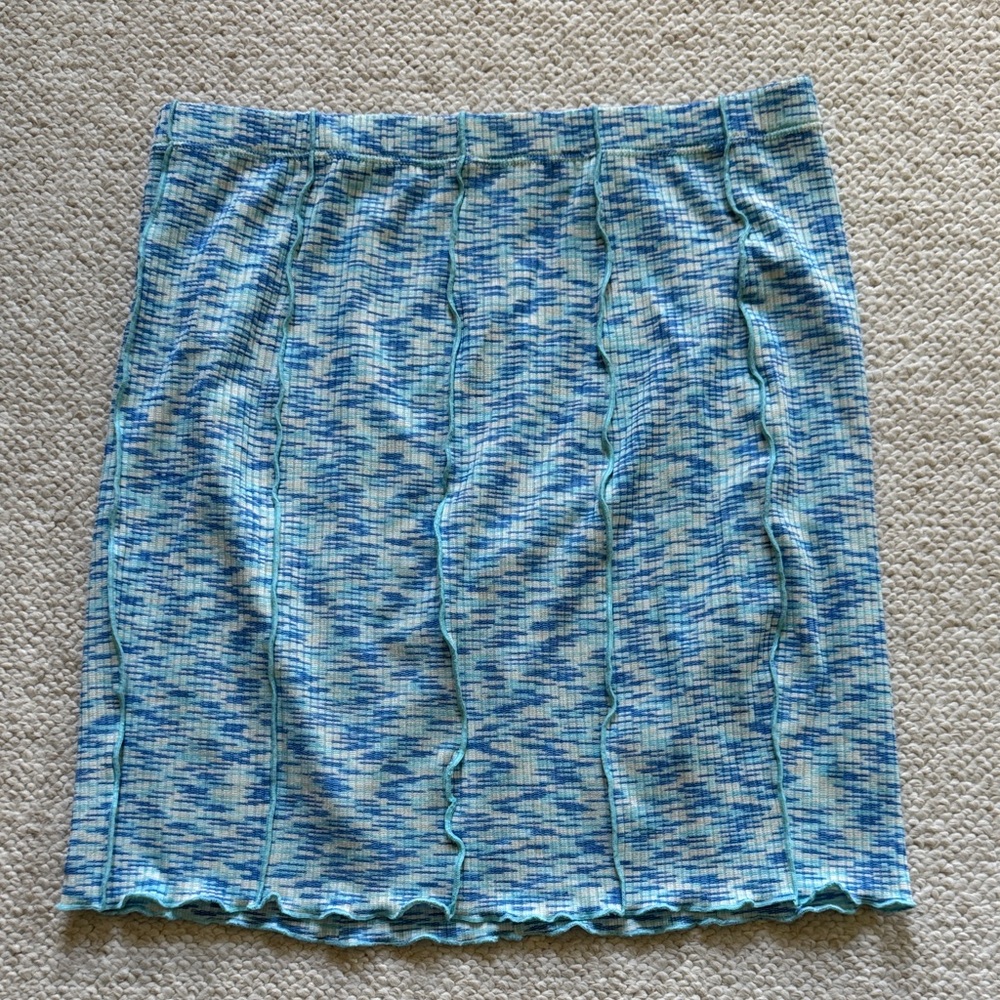 Derek Heart Blue and White Patterned Skirt